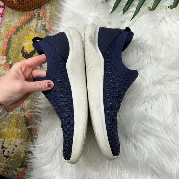 Clarks Navy Blue Lightweight Slip On Casual Knit Sneaker 9 - Picture 7 of 10